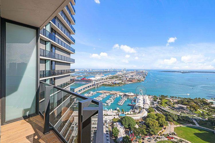 Miami 162 Vacation rentals near Bayfront Park
