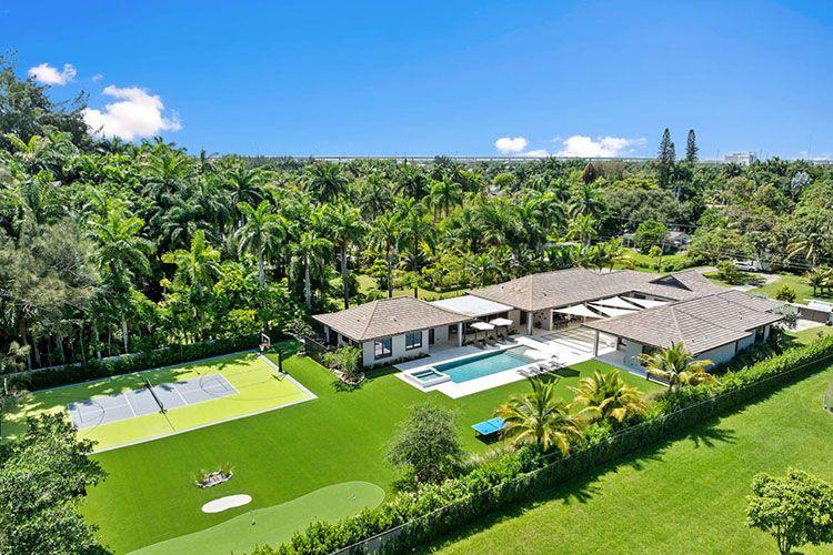 Miami 163 Villas near Hard Rock Stadium