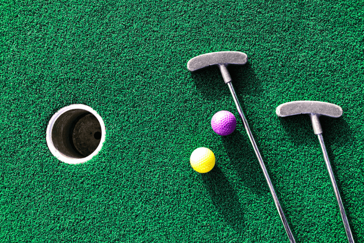 Mini Golf at Windsor Cay Resort Clubhouse