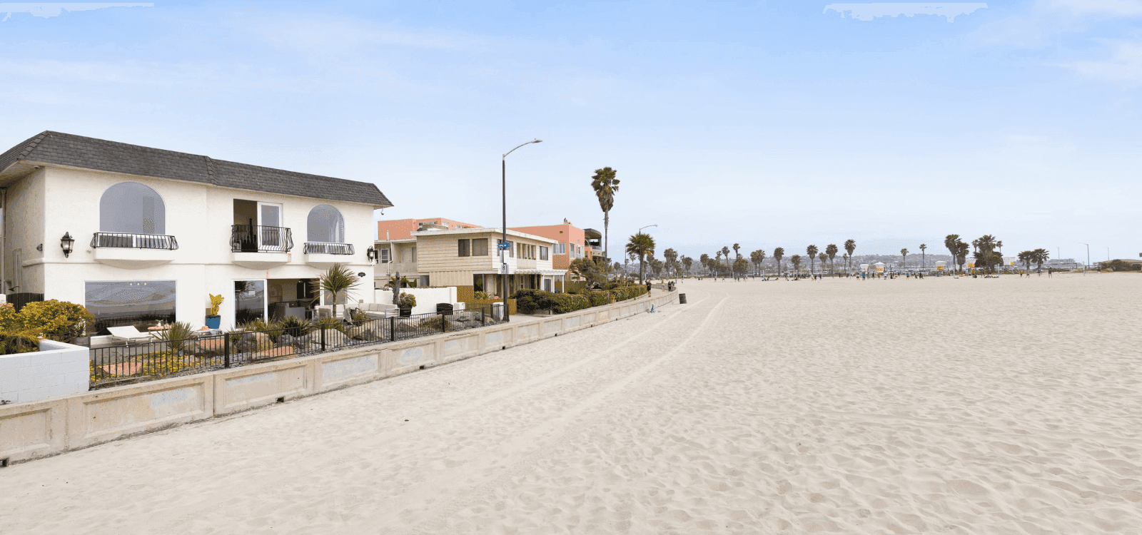 Mission Beach 56 California beach vacation deals