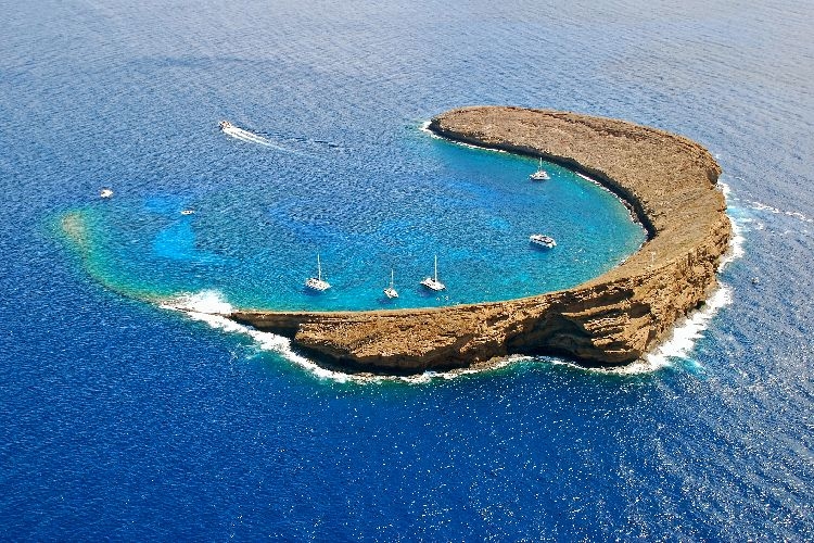 Molokini Crater
