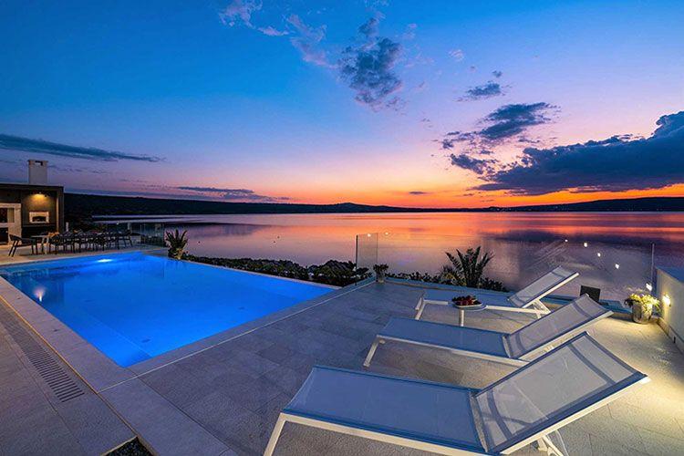 Novigrad 6 villas with sea views