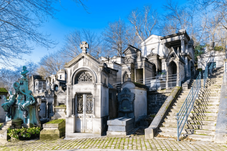 Père Lachaise Cemetery