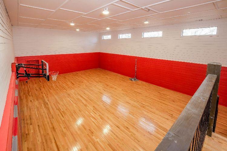 Pigeon Forge 85 12 bed cabins