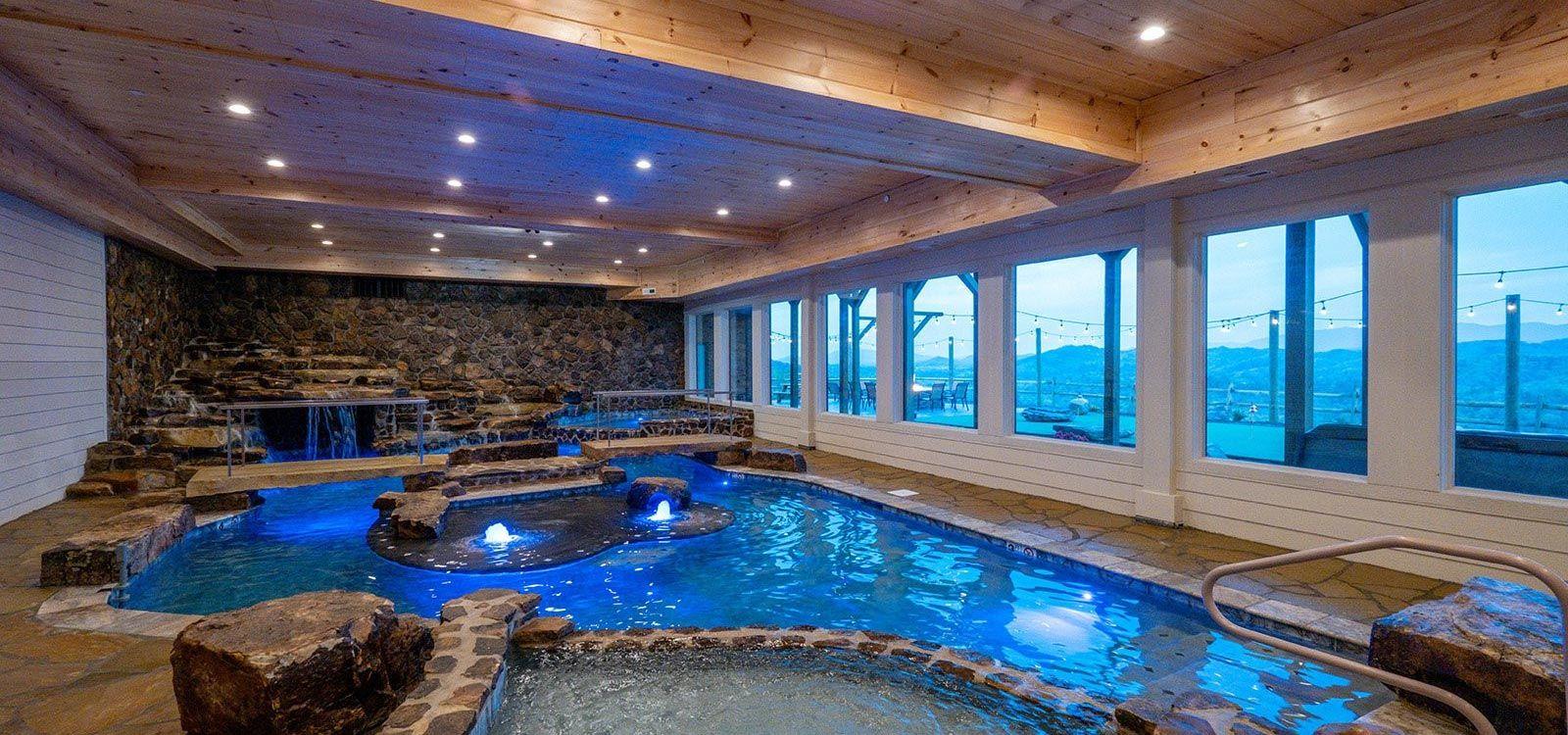 Pigeon-Forge-95-with-pool