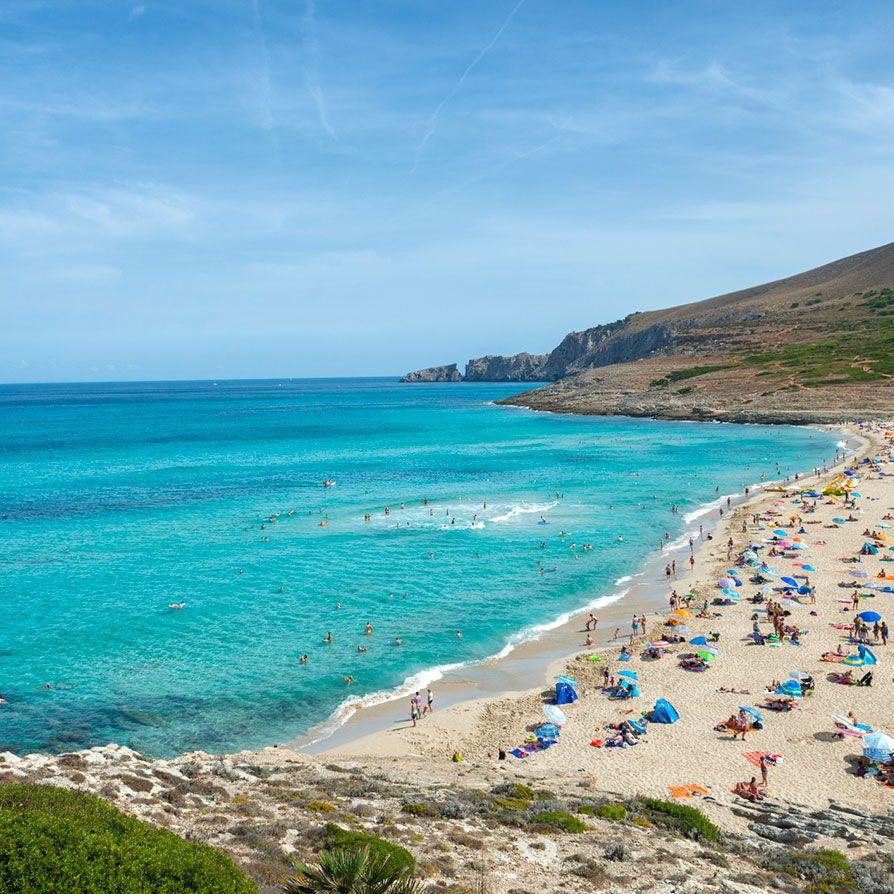 Property manager in Cala Mesquida