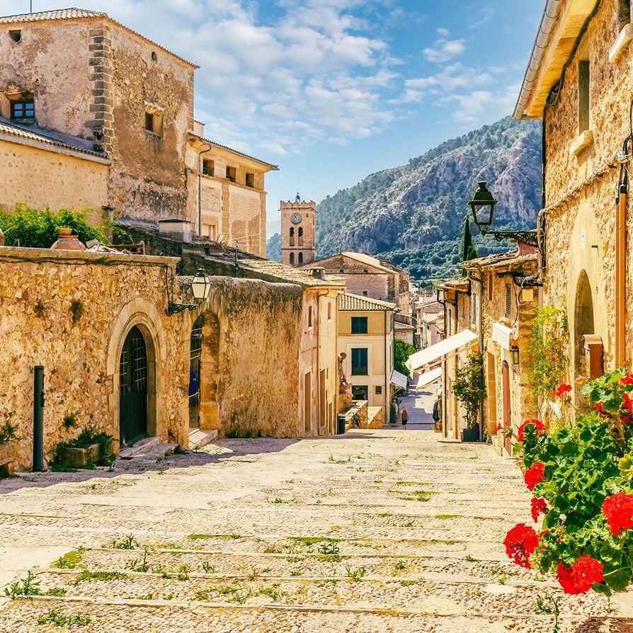 Property manager in Pollensa