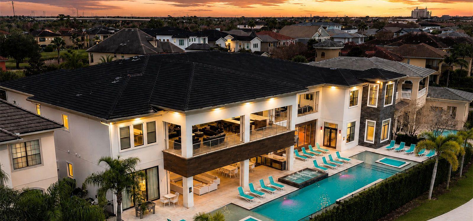 Reunion Resort 13000 12 bedroom villas in Kissimmee