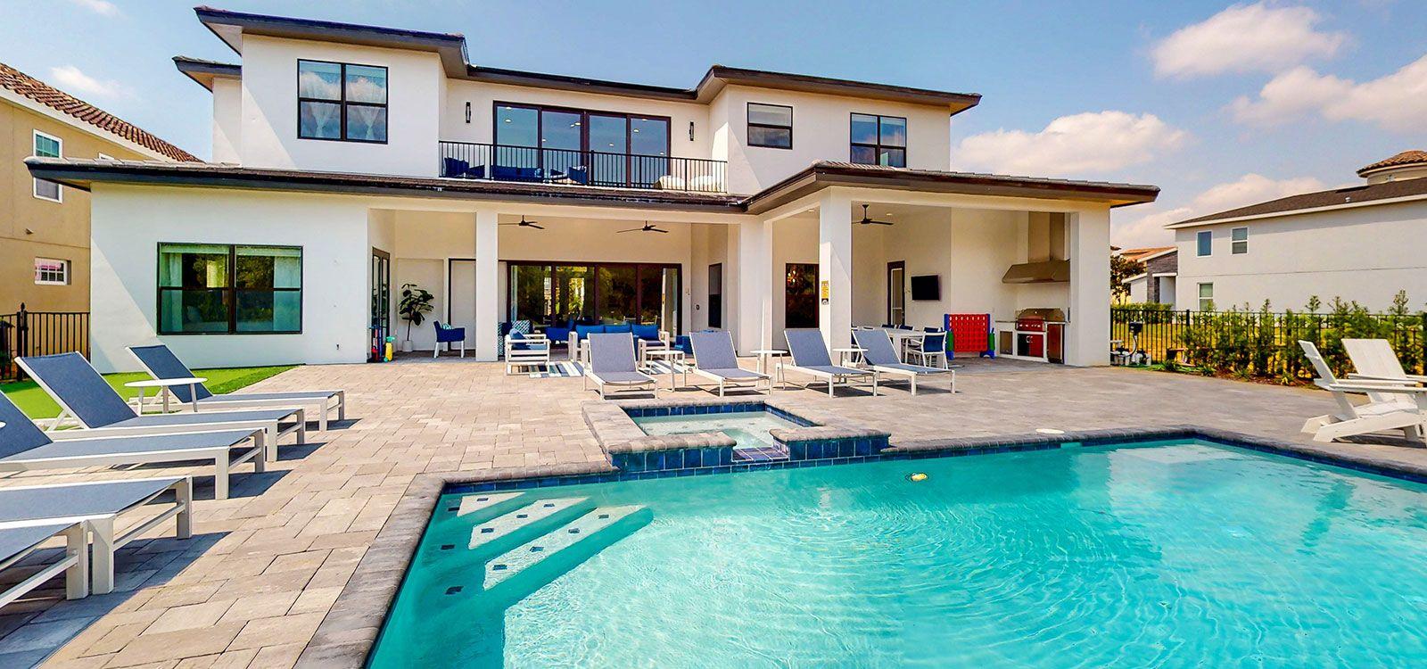 Reunion Resort 400 9 bedroom villas in Kissimmee