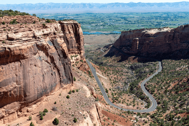 Rim Rock Drive