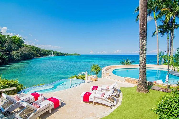 Rio Chico on the Beach large