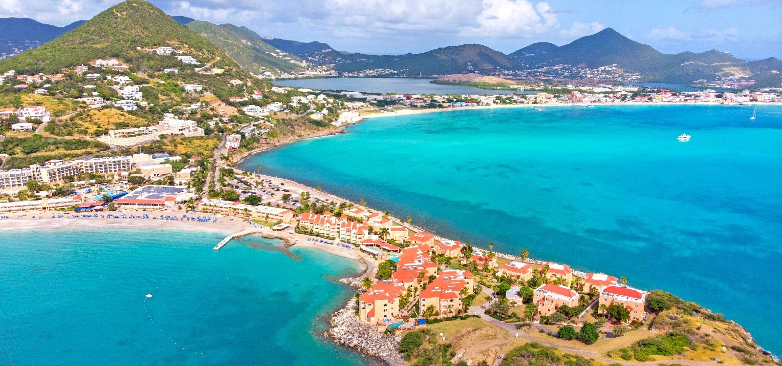 The best time to visit Saint Martin, view of islands, Top Villas