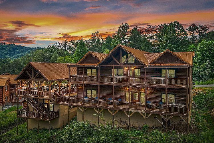 Sevierville 116 Pet friendly cabins
