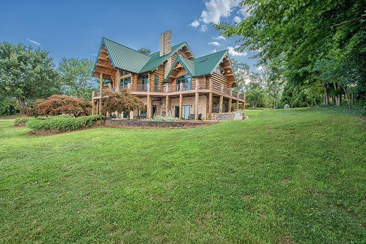 Sherrills-Ford-5-pet-friendly