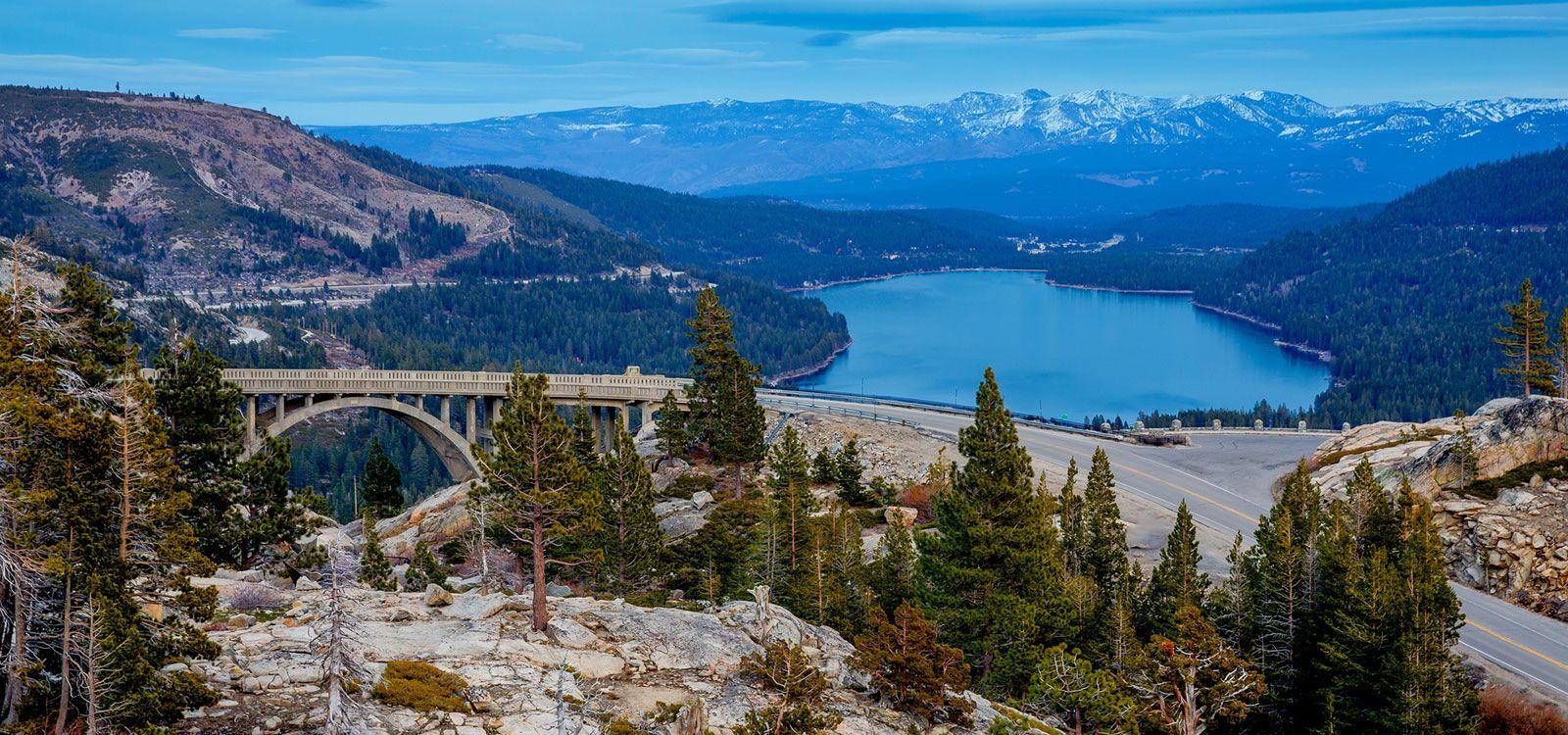 Truckee 3 bedroom villas, mountain views, Lake Tahoe