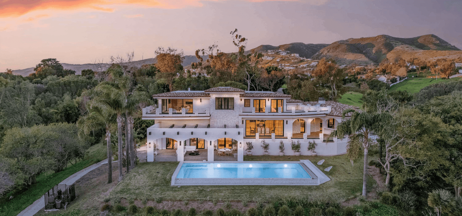 Vacation Rentals For Large Groups In Malibu