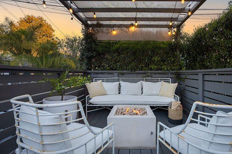 Venice Beach 2 Vacation Rentals near Intuit Dome