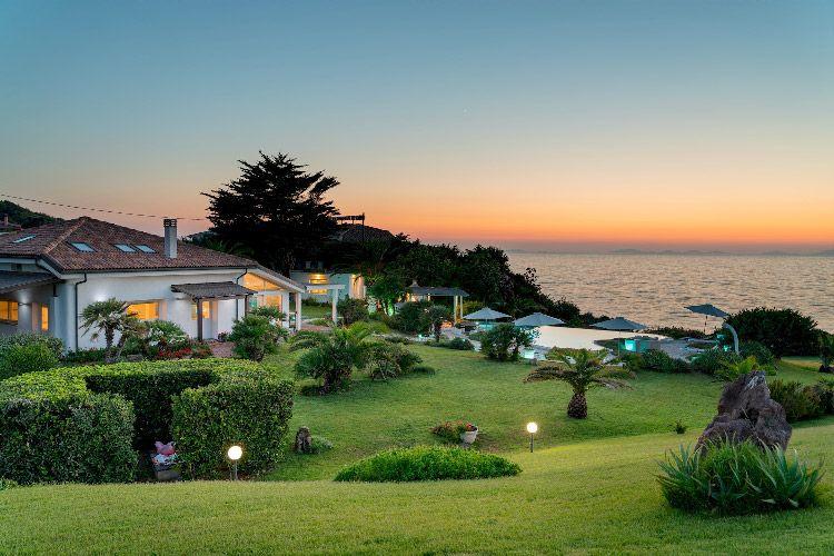 Villa-Ambra-Sardinia-accomodation