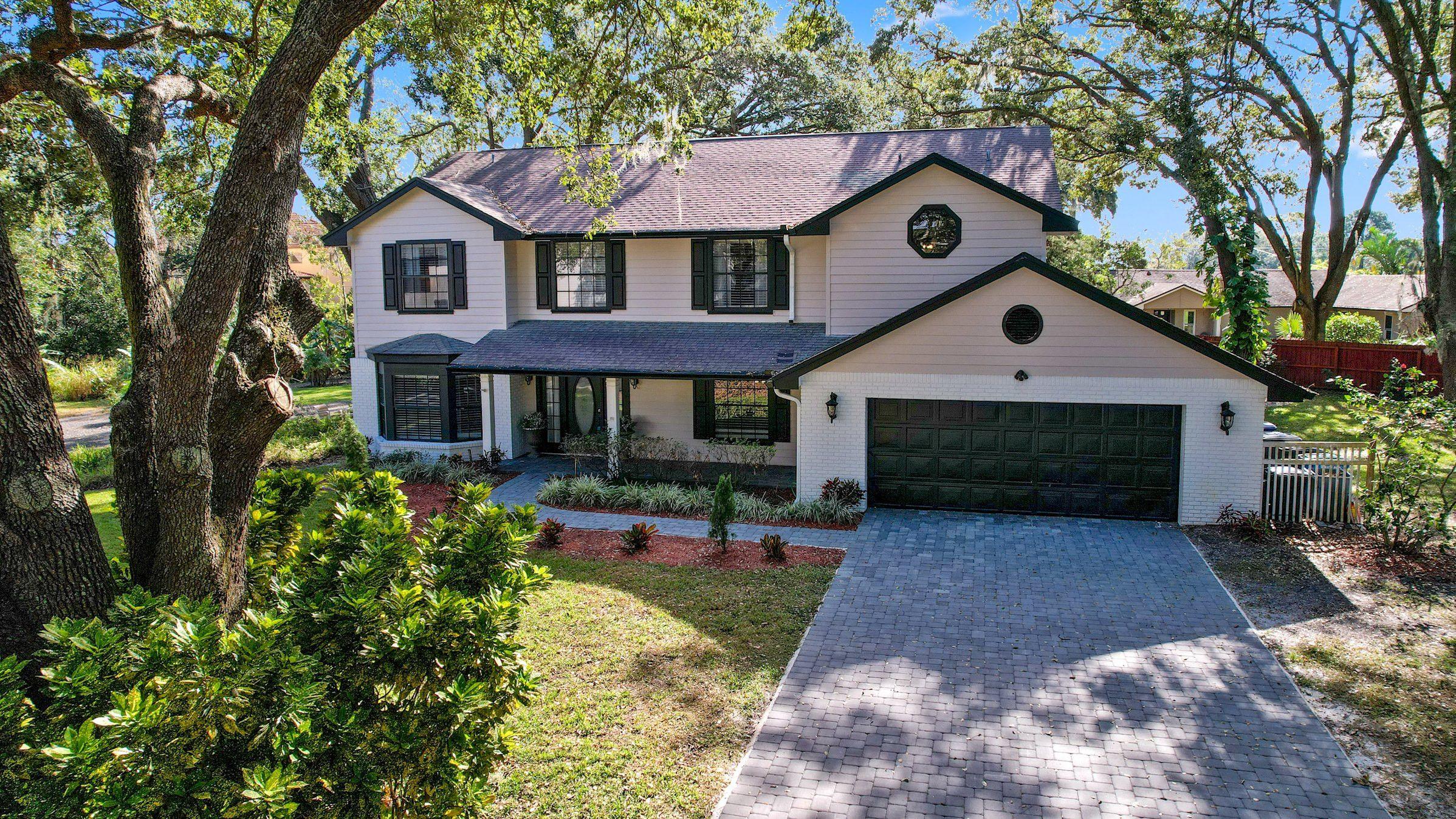 Windermere 3 vacation rentals near Lake eola Park.jpg
