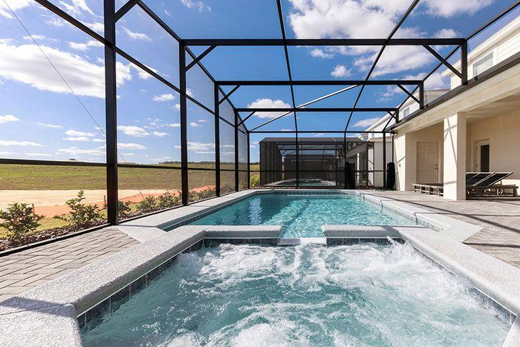 Windsor Island Resort 84 9 bedroom villas in Davenport