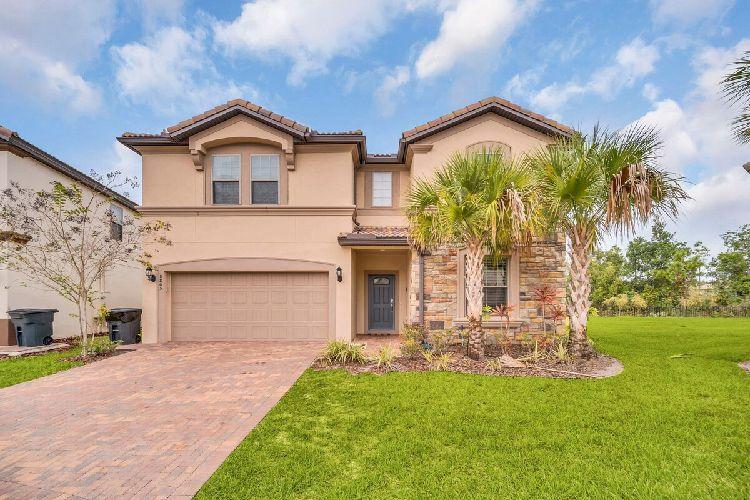 Windsor at Westside 1283 9 bedroom villa