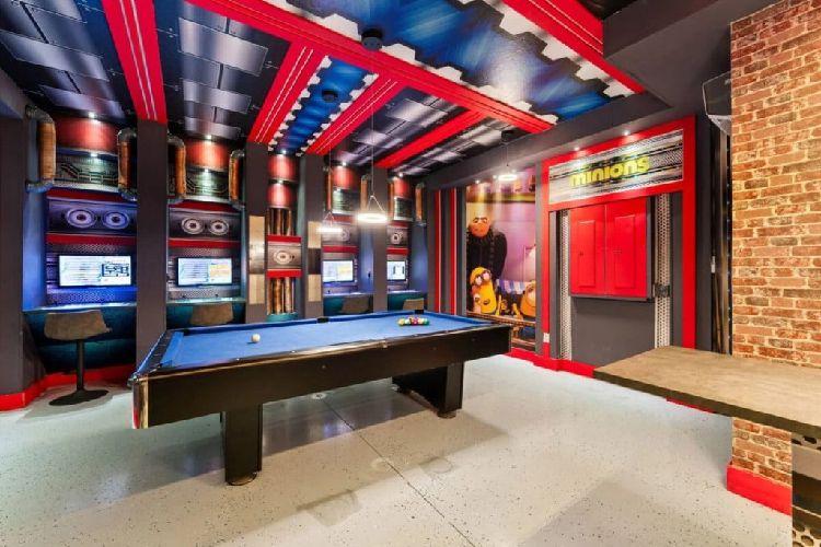 Windsor at Westside 1900 8 bedroom villa