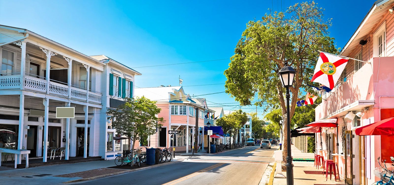 Vacation rentals near Duval-Street, street scene, Top Villas