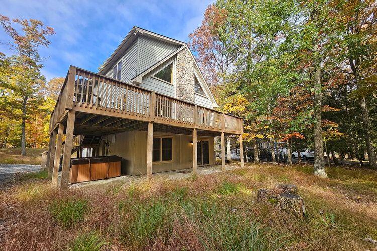 Albrightsville Vacation Rentals with Hot Tub, Albrightsville 5, Top Villas