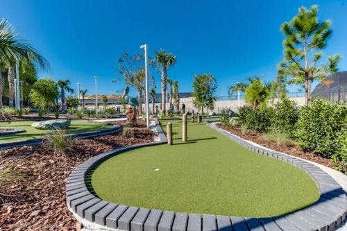 Windsor Island Resort mini golf course