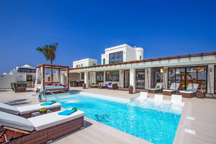 Beach villas in Lanzarote, Playa Blanca 6, Top Villas