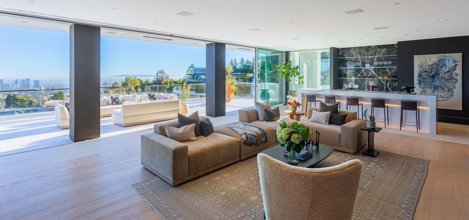 Bel Air 1 vacation rentals for large groups in Los Angeles, Top Villas
