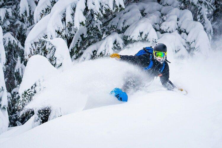 Things to do in Bend, Oregon, snowboarder, snow park