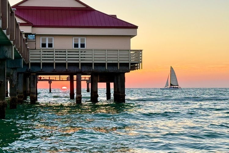 Best time to visit Clearwater Beach, sailboat, sunset, Top Villas