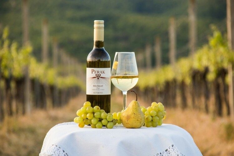 Best time to visit Croatia, September wine tasting