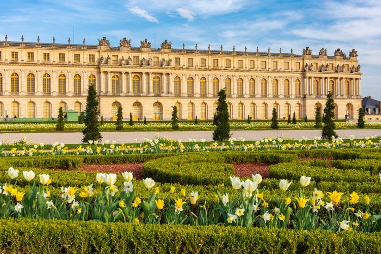 Best time to visit France, spring, Versailles, Top Villas