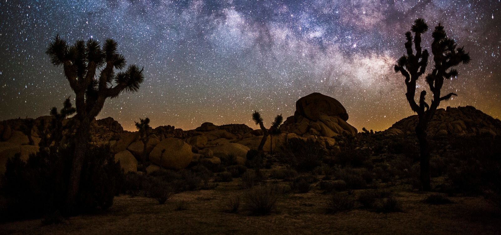 Best time to visit Joshua Tree, stargazing, night view, Top Villas