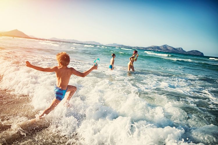The best time to visit Mallorca, beach time in summer, Top Villas