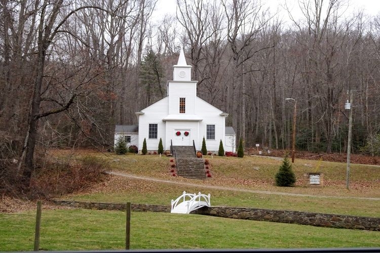 The best time to visit Pennsylvania, church holidays, Top Villas