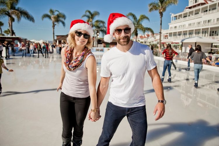 Best time to visit San Diego, Christmas ice rink, Top Villas