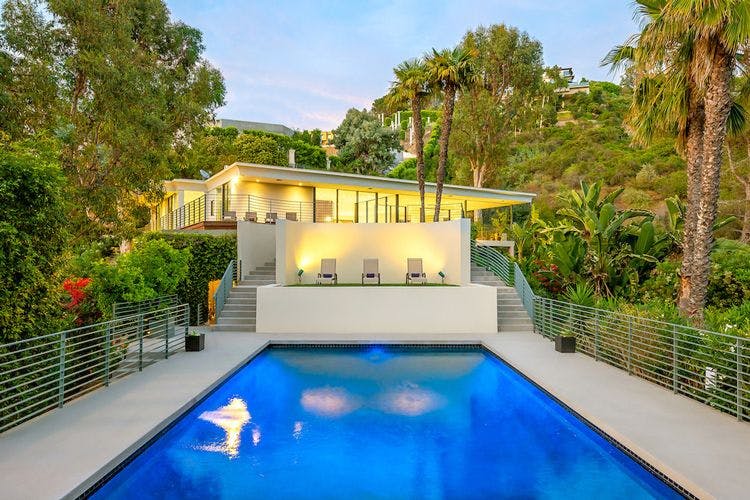 Beverly Hills 4 luxury home with private pool