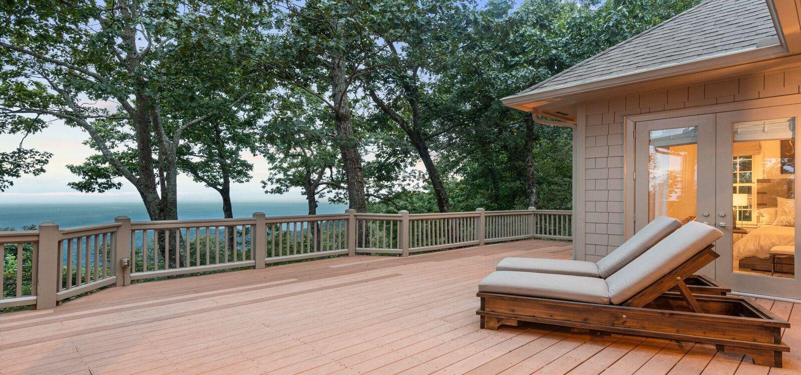 Big Canoe 4 bedroom villas, panoramic view deck, Top Villas