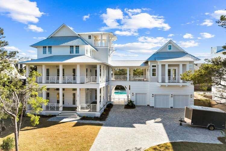 Front of Blue Mountain 4, family villa rental in Florida