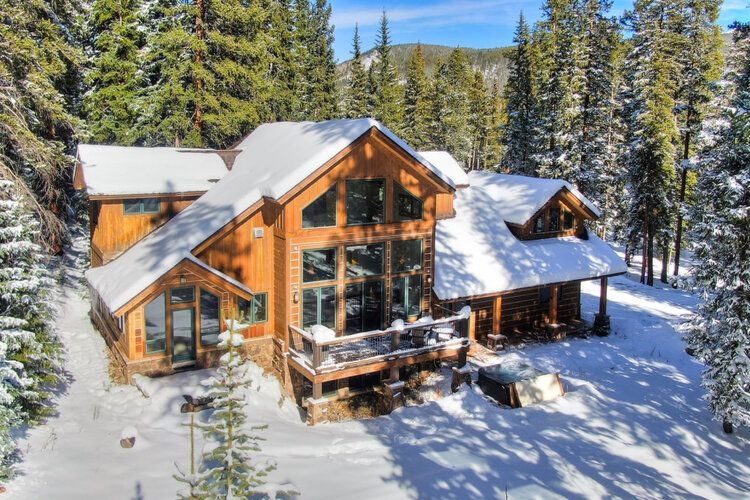 blue-river-9-colorado-ski-towns.jpg