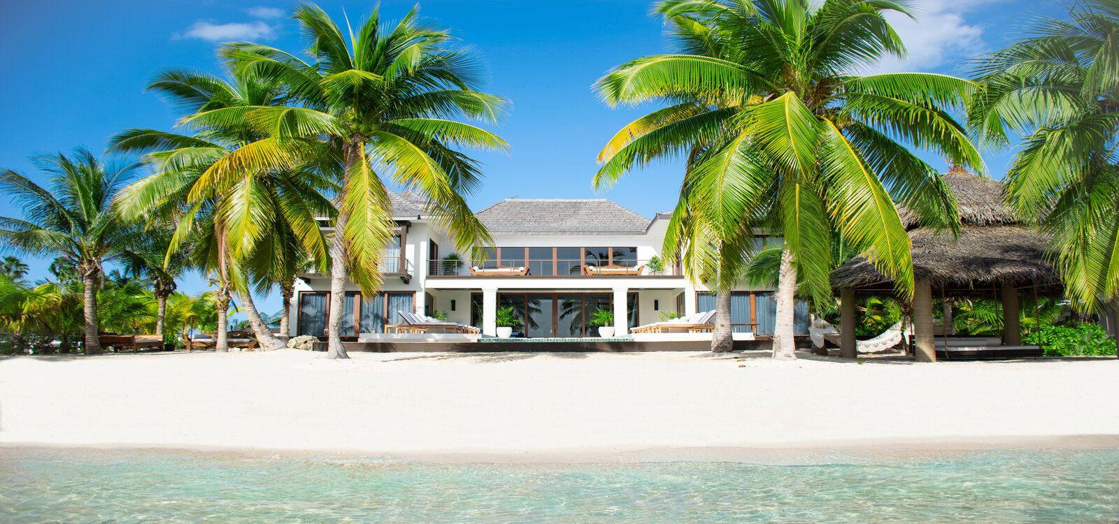 Caribbean mansions, Kempa Kai Cayman Islands, at Top Villas