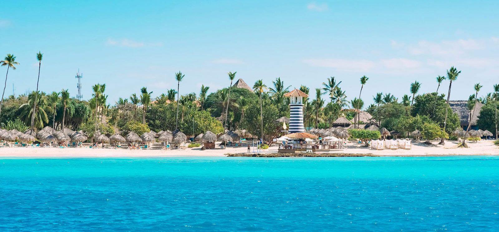 Casa de Campo beach with striped lighthouse