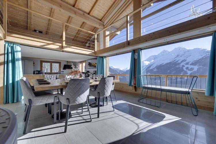 Catered chalet La Rosiere, La Rosiere 6 dining, Top Villas