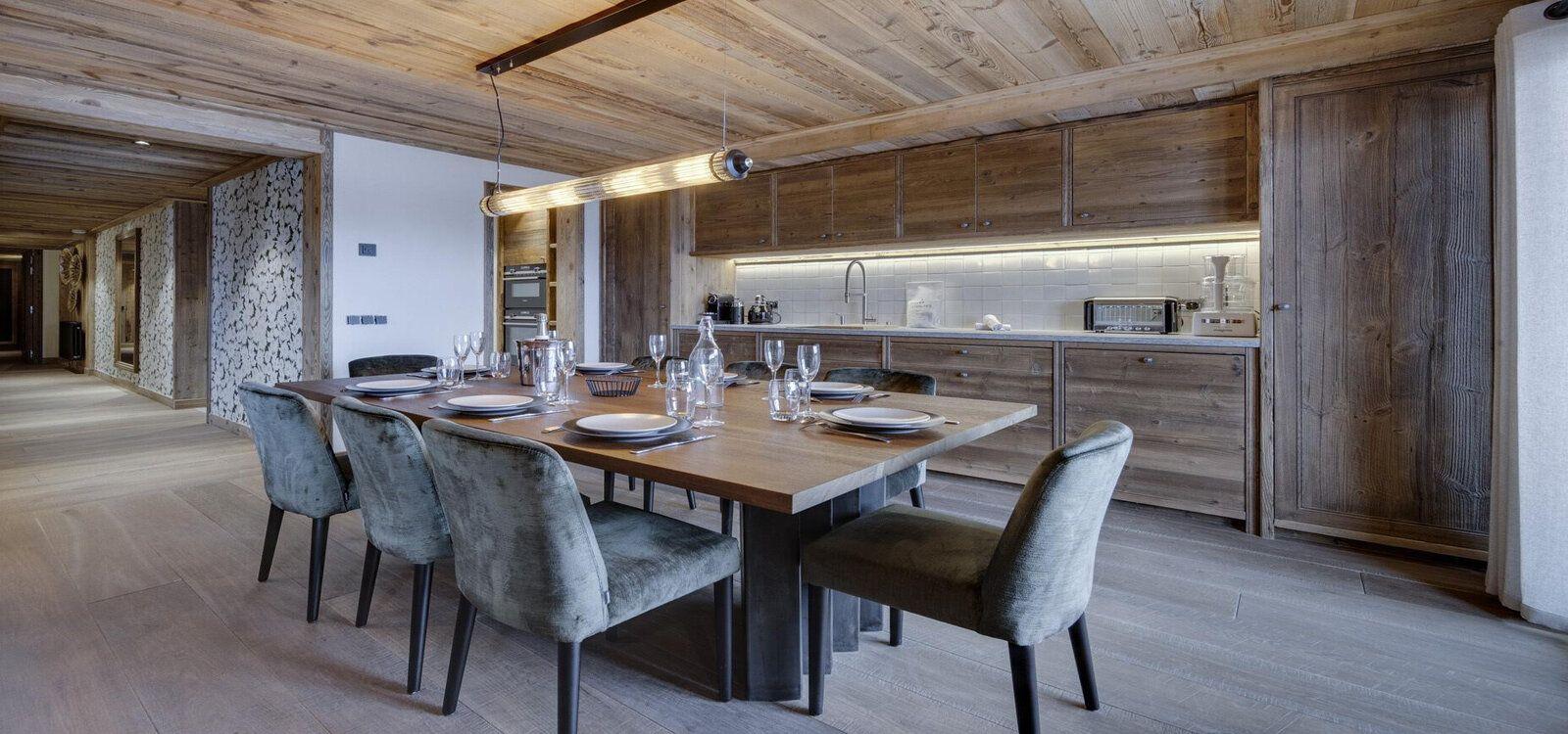 Catered chalet La Rosiere, dining area of La Rosiere 9, Top Villas