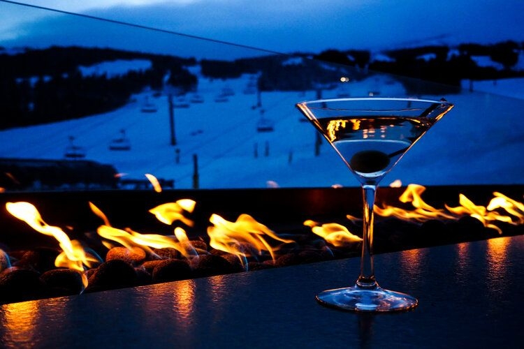 Colorado ski towns, ski apres evening, Top Villas