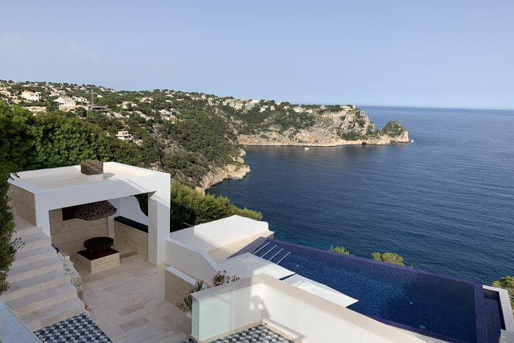La Vie est Belle Javea Costa Blanca villa overlooking the sea