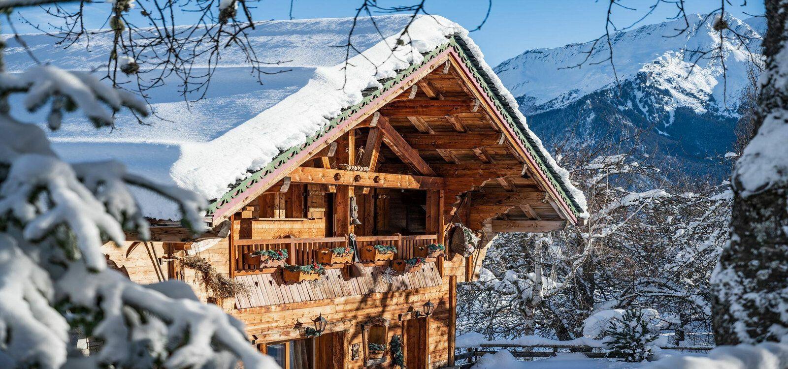 Courchevel Le Praz chalets, Courchevel 48, Top Villas
